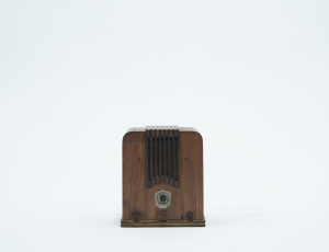 Vertical Retro Radio